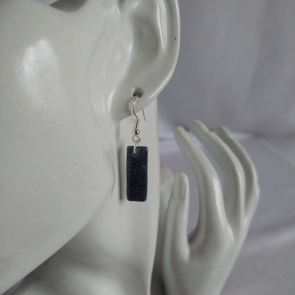 Boucles d’oreilles en argile polymère faites à la main. Handmade polymer clay#37 - Picture 4 of 5